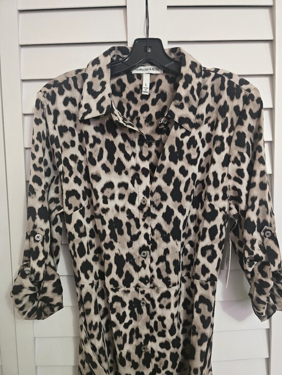 Harlow & Rose Dresses & Skirts - Cheetah  Print  Button Down Belted Shirt Dress